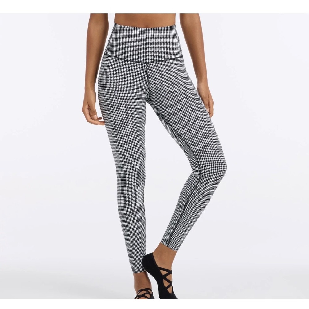 Nike Yoga Dri-FIT Gingham High Waisted 7/8 Leggings Black White XS Activewear